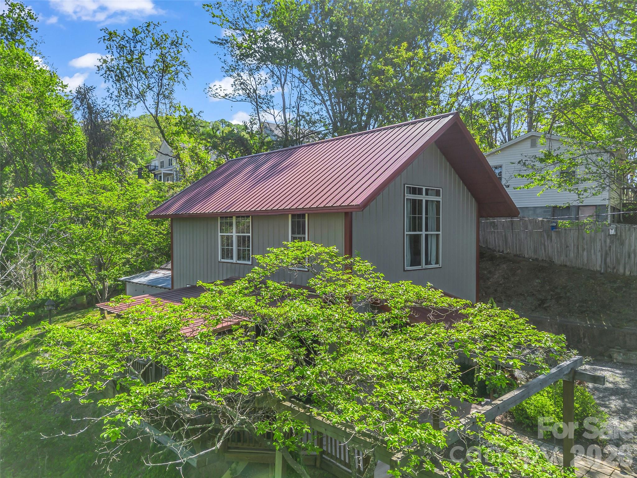 3 Ravine Extension — Woodfin