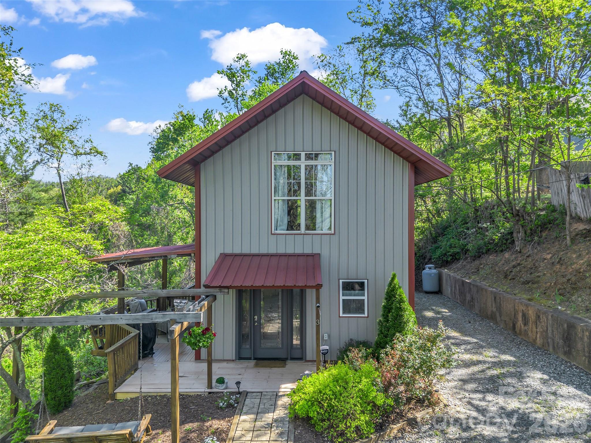 3 Ravine Extension — Woodfin