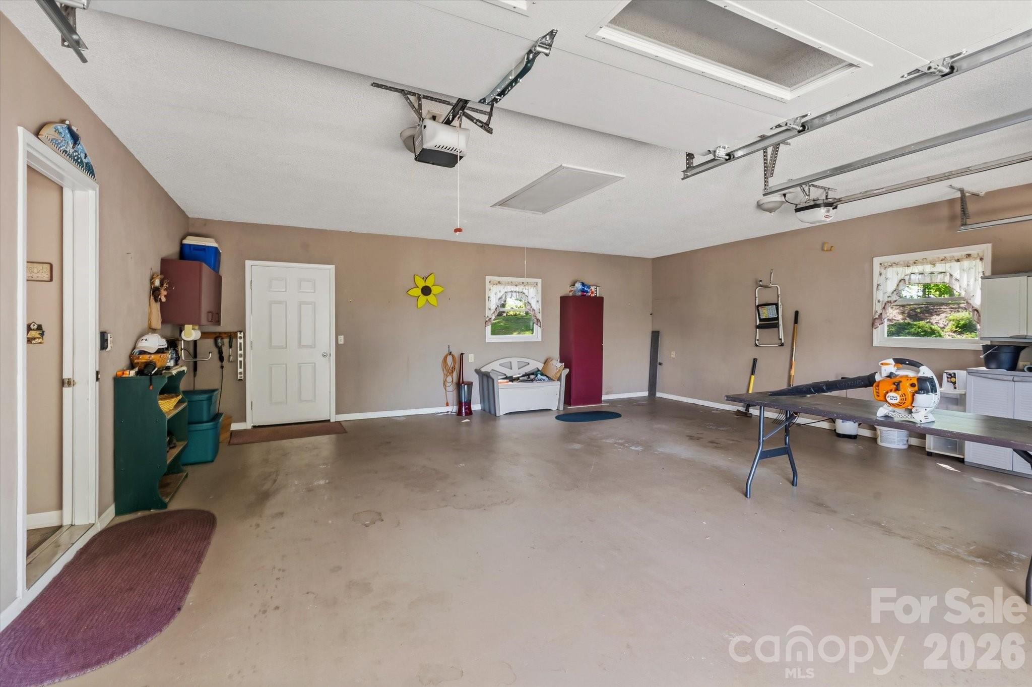295 Cobblestone Drive — Marion