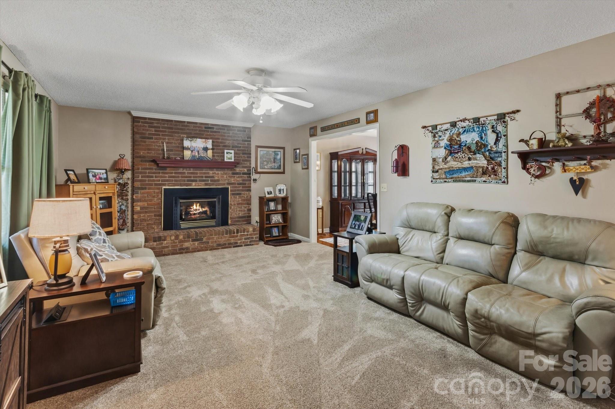 295 Cobblestone Drive — Marion