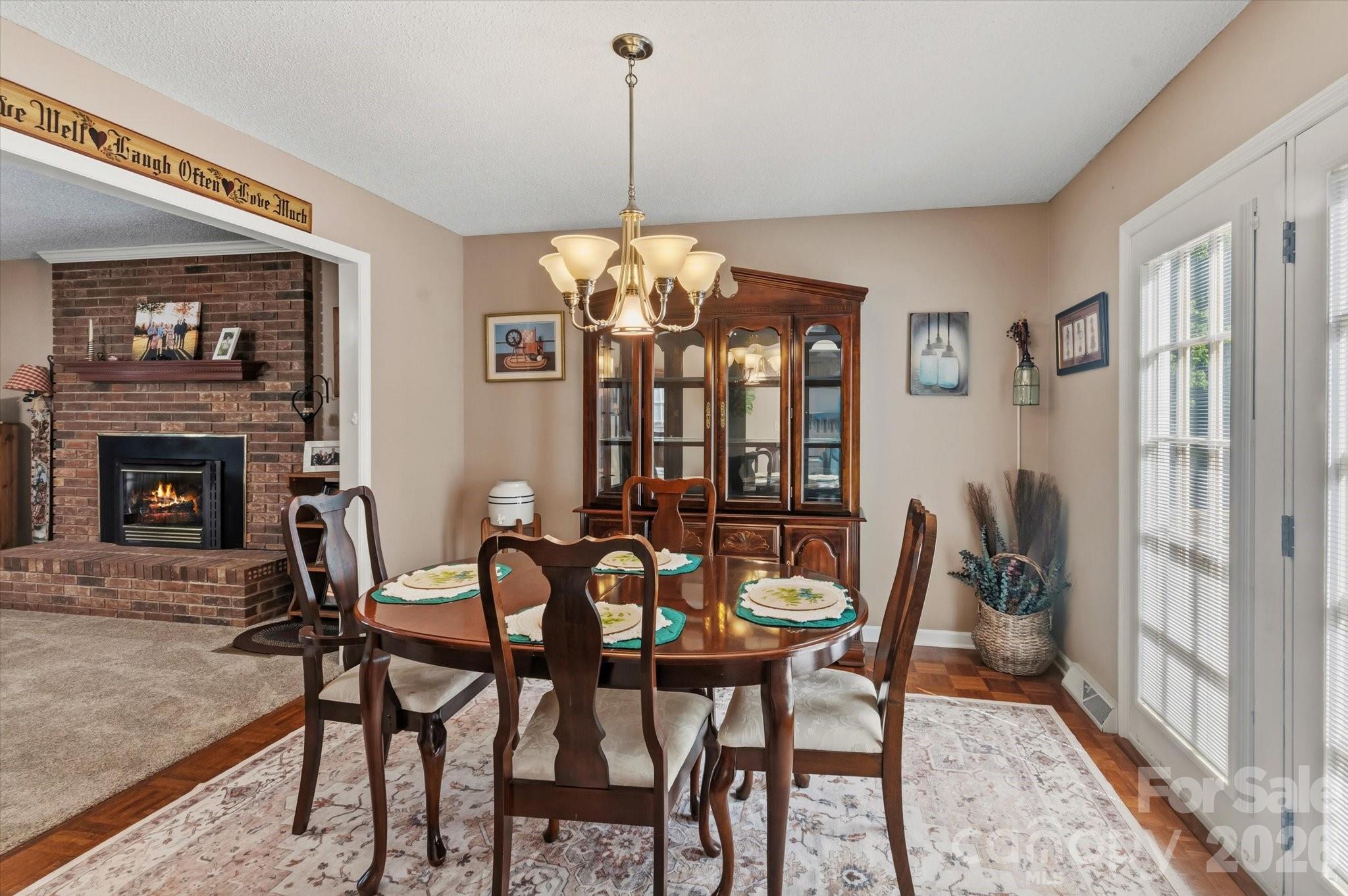 295 Cobblestone Drive — Marion