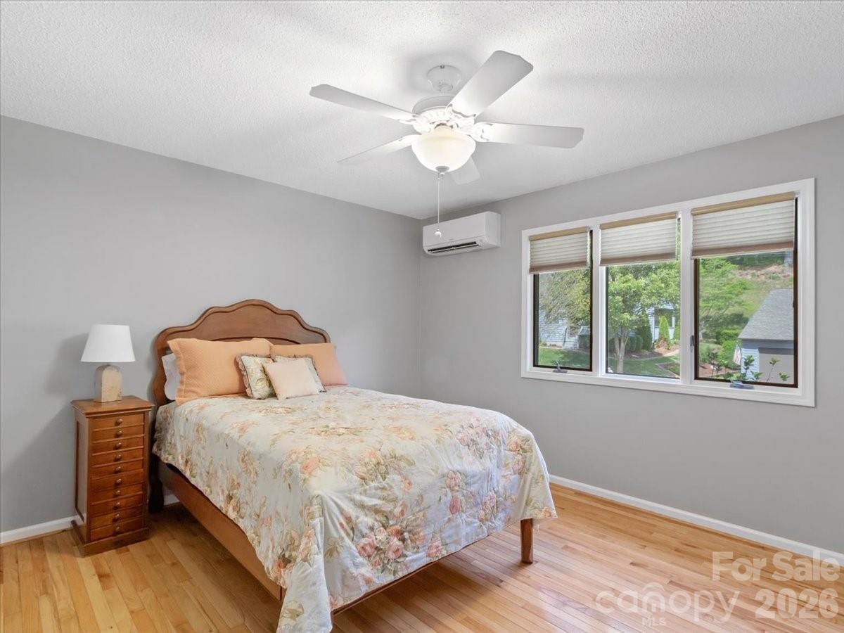 301 Robertson Street — Burnsville