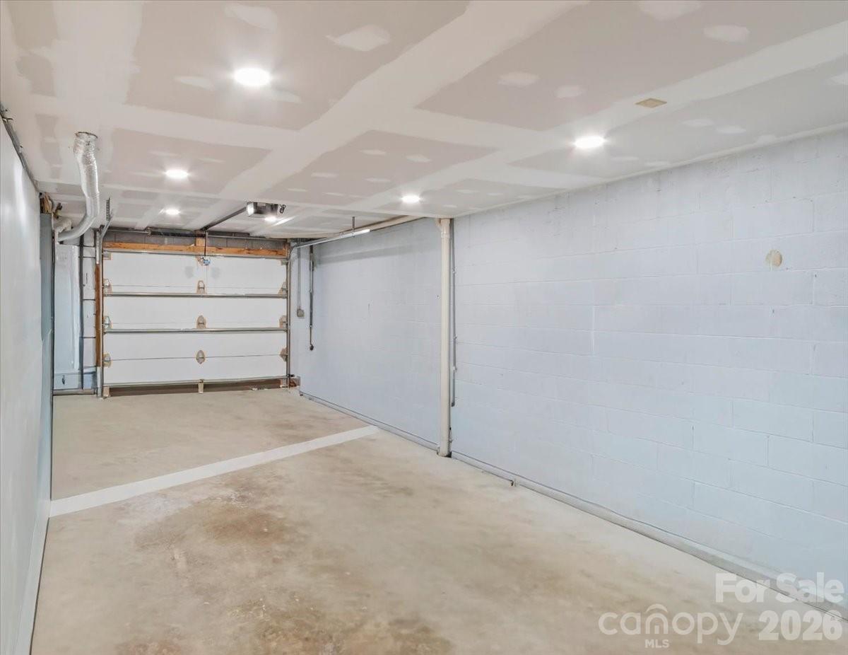 301 Robertson Street — Burnsville