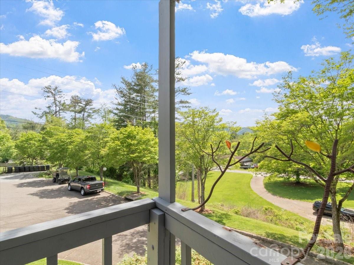 301 Robertson Street — Burnsville