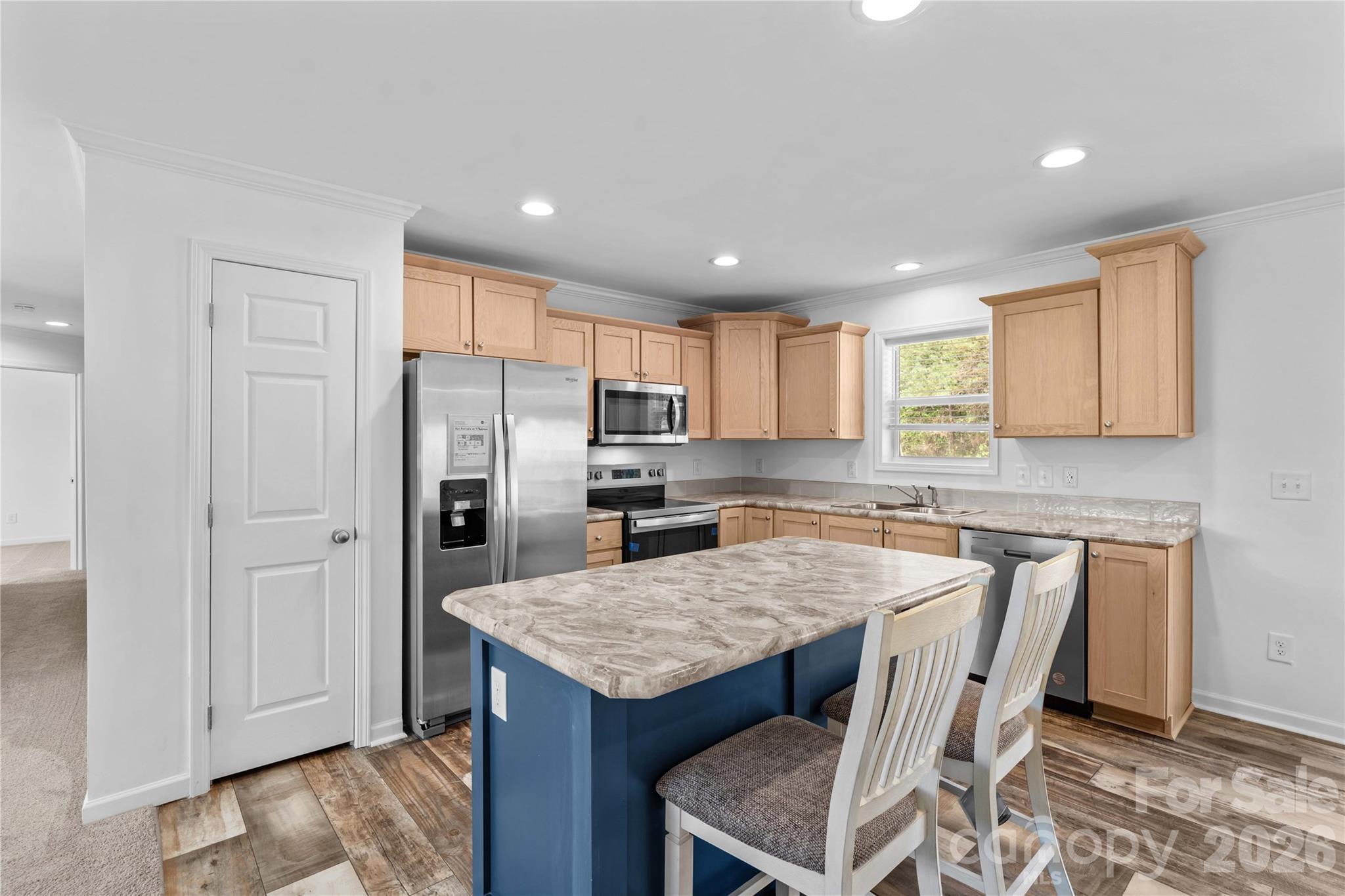 6028 Bridges Street — Catawba