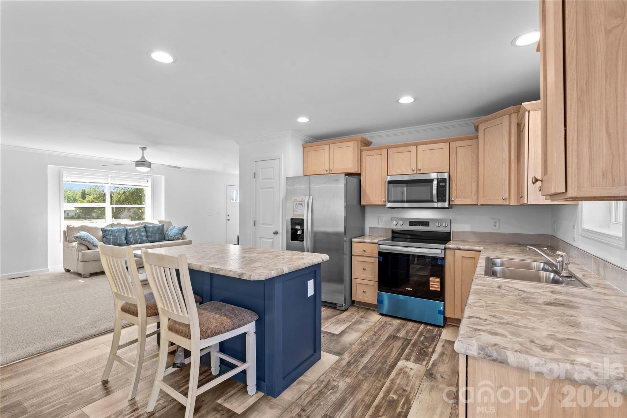 6028 Bridges Street — Catawba