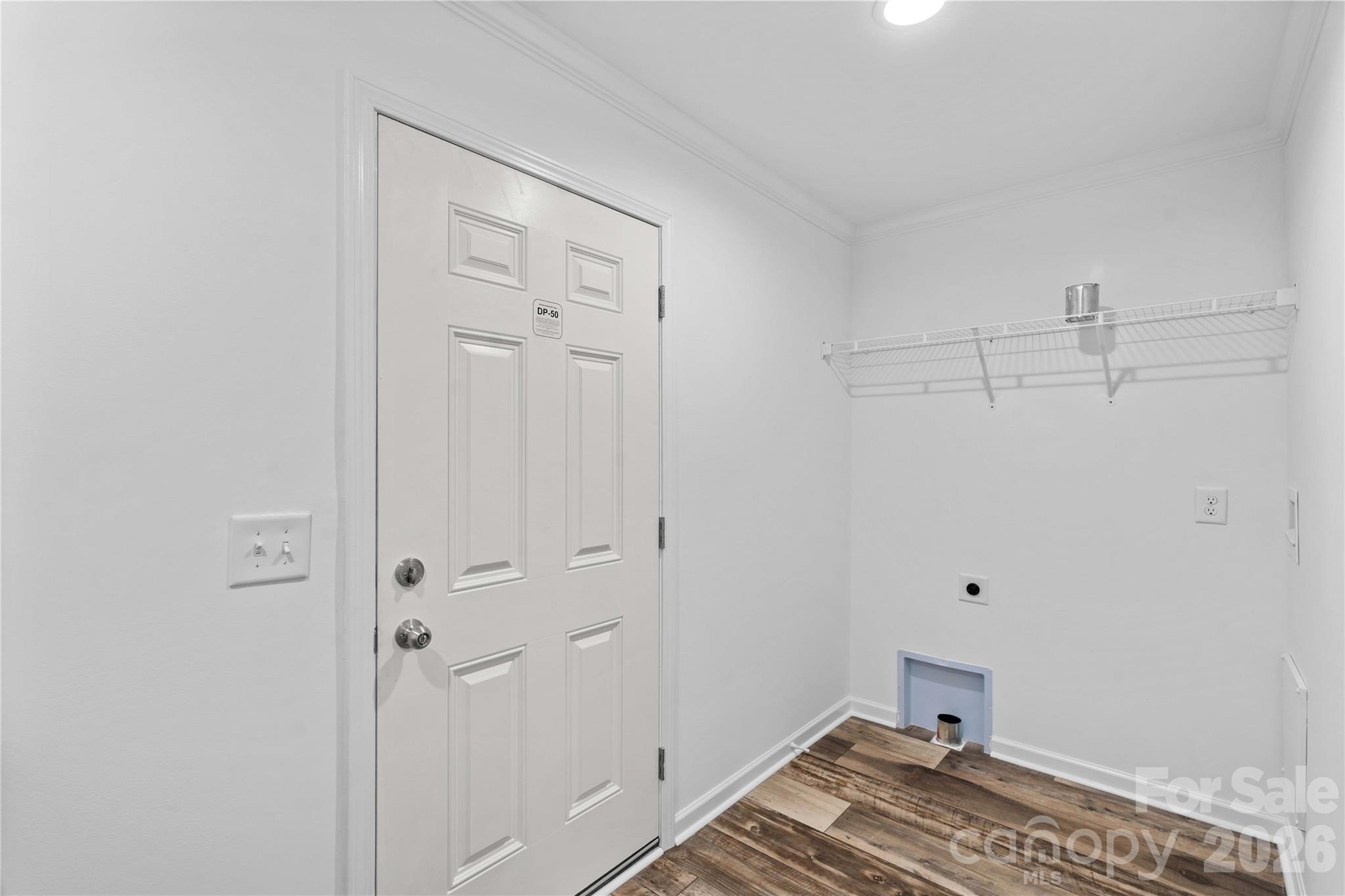 6028 Bridges Street — Catawba