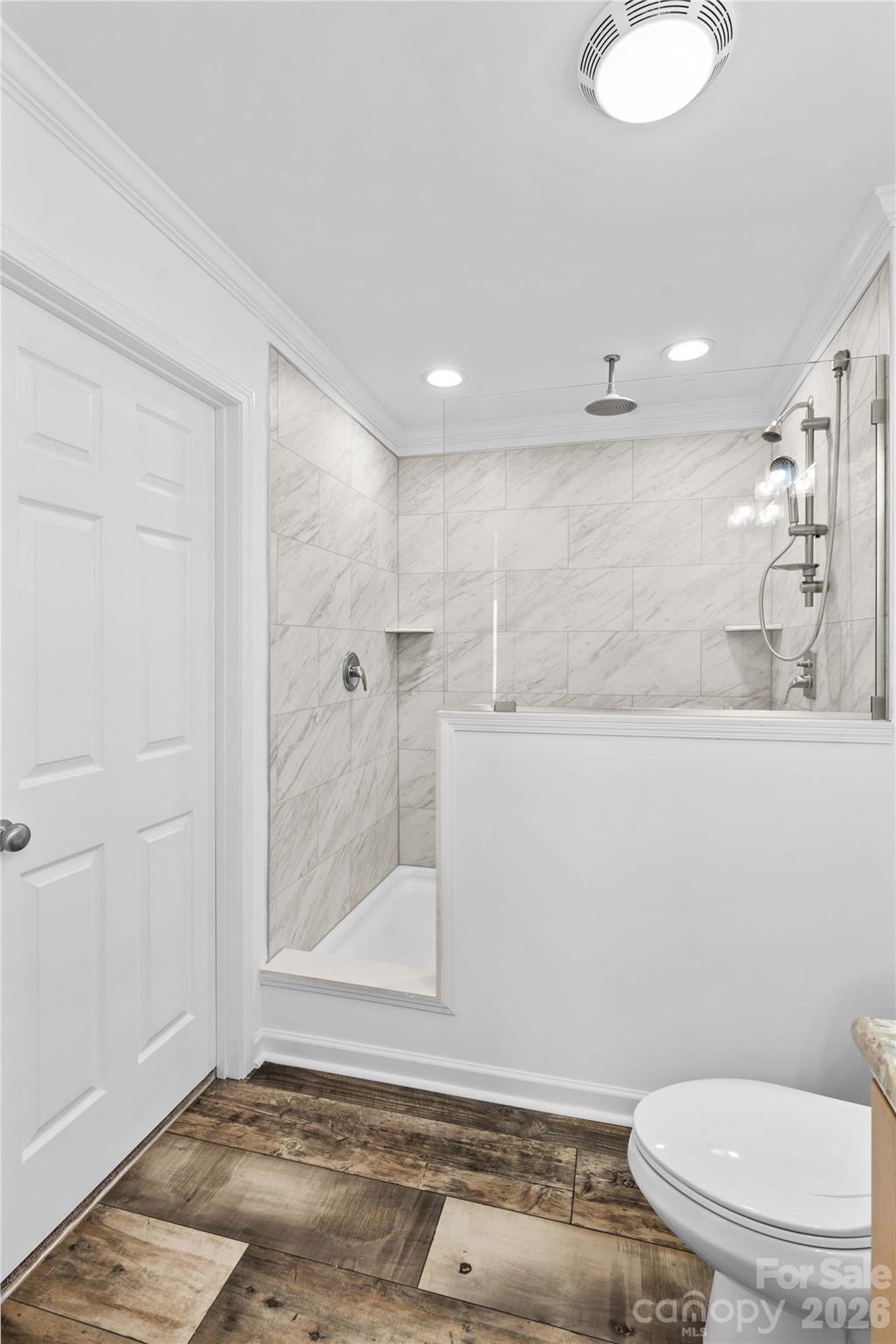 6028 Bridges Street — Catawba