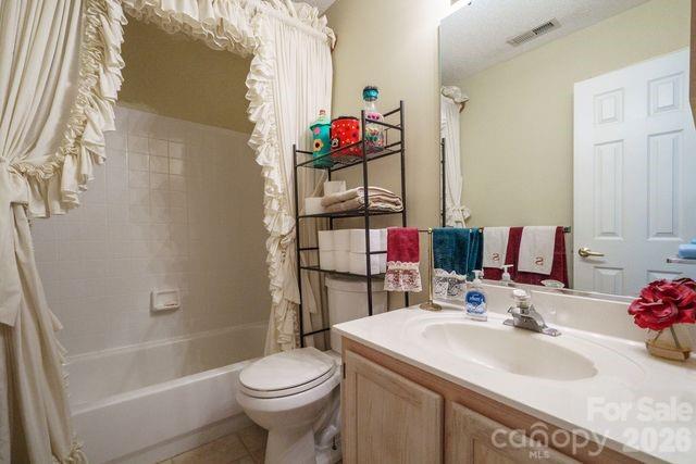 1236 Midlake Road — Kannapolis