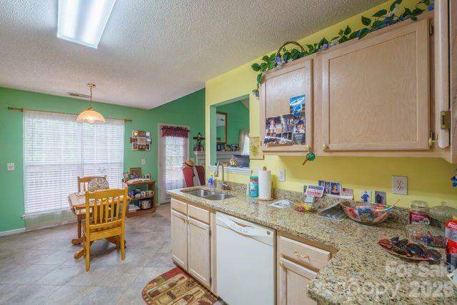 1236 Midlake Road — Kannapolis