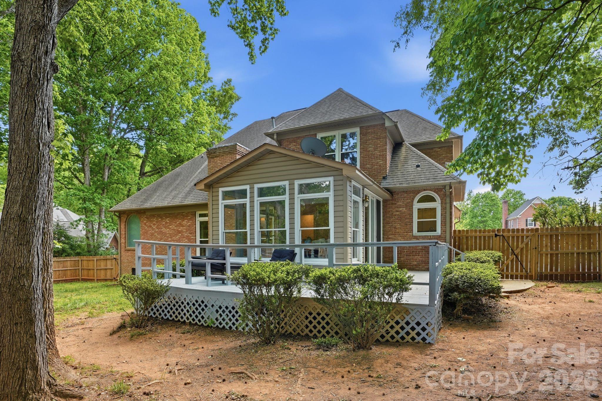 2165 Potpourri Point — Rock Hill