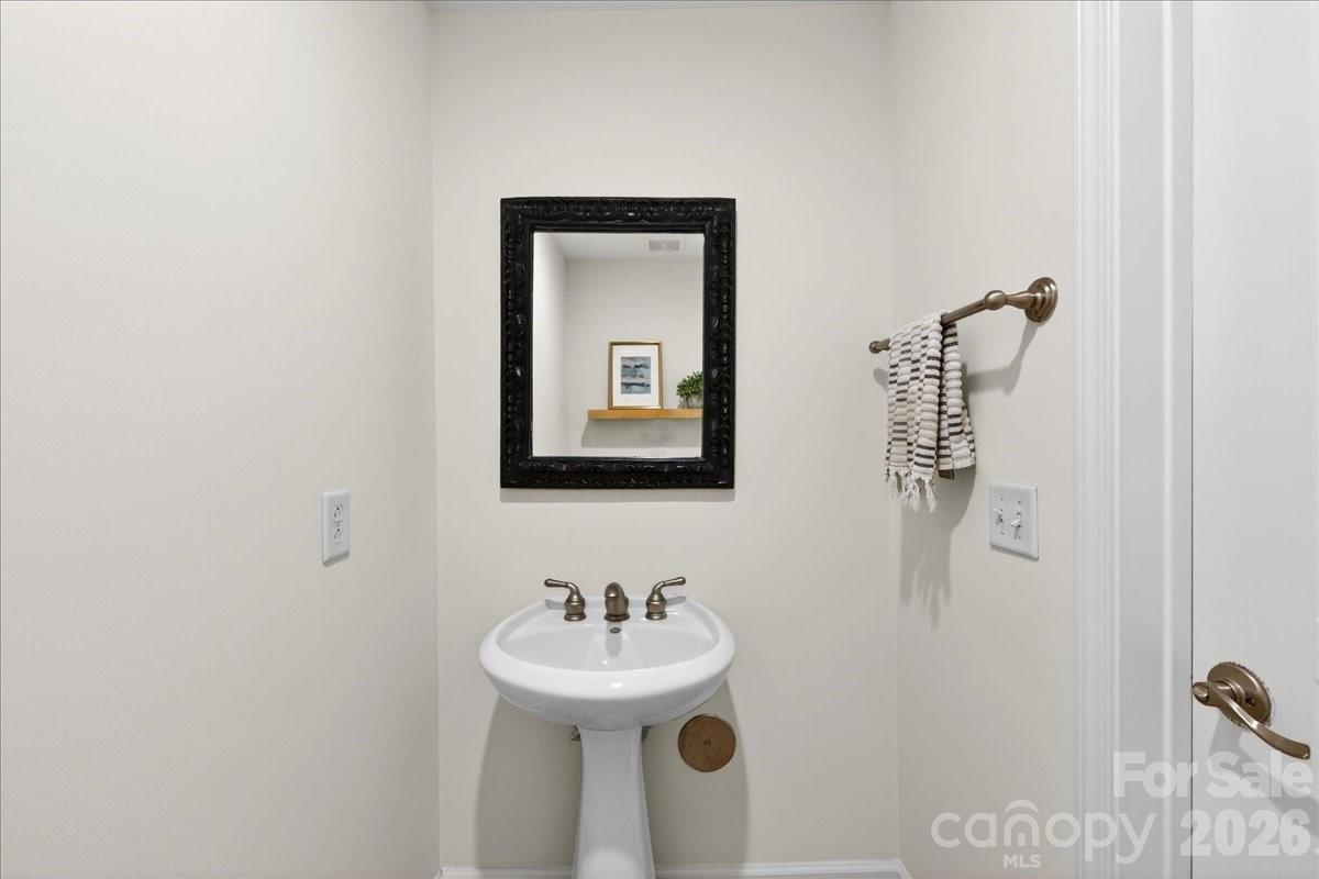 1320 Fillmore Avenue #105 — Charlotte
