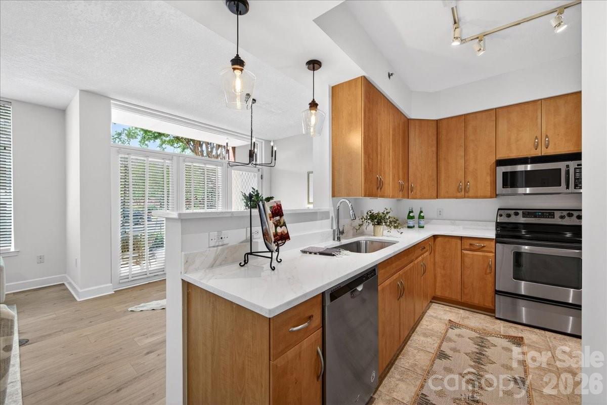 1320 Fillmore Avenue #105 — Charlotte