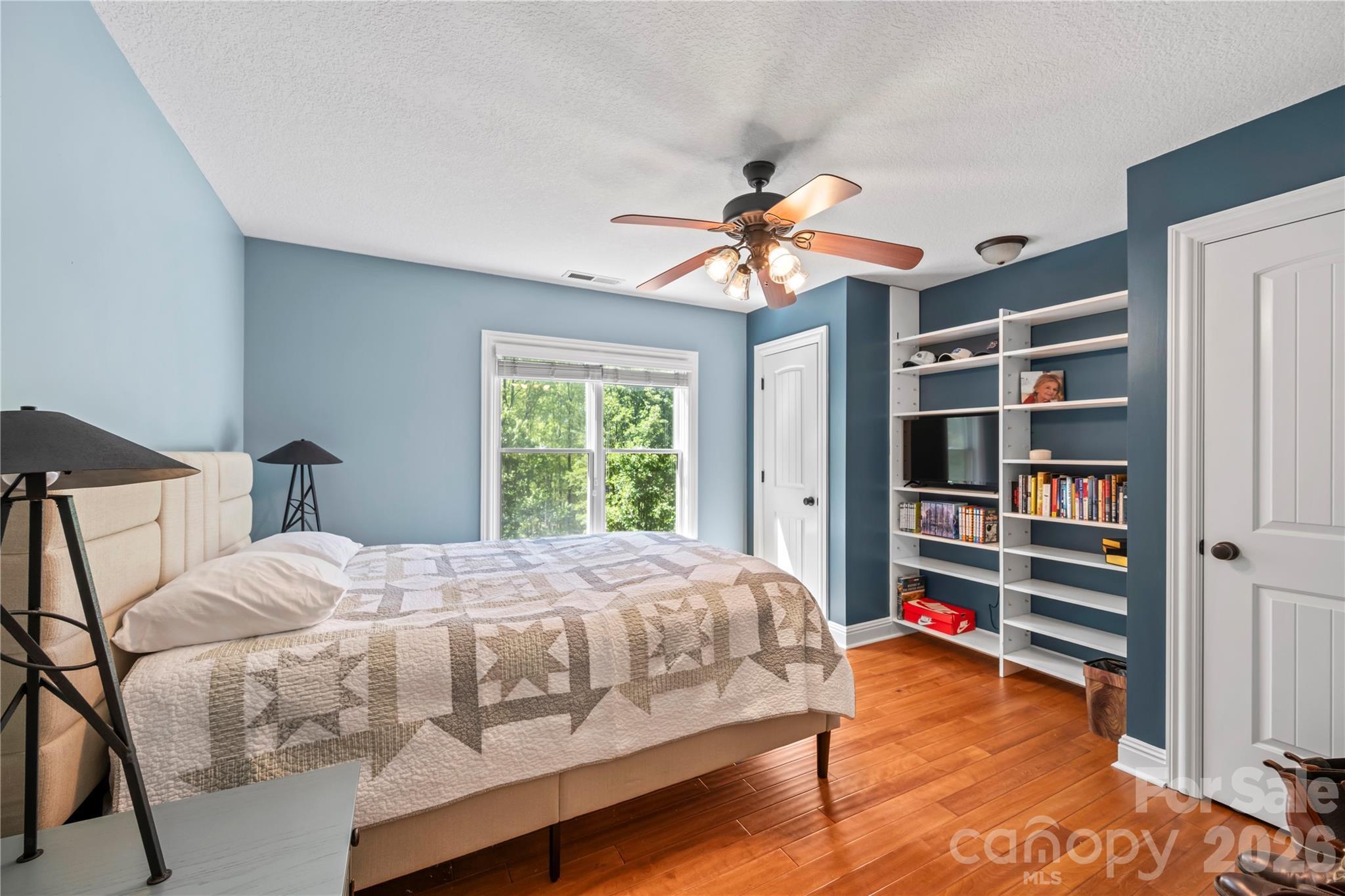 128 Churchill Downs Drive — Fairview
