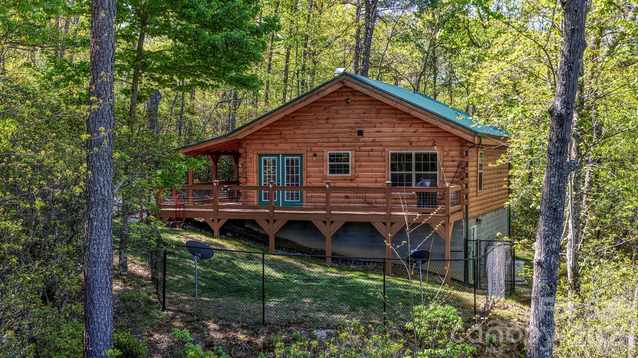 20 Laurel Cottage Lane — Black Mountain