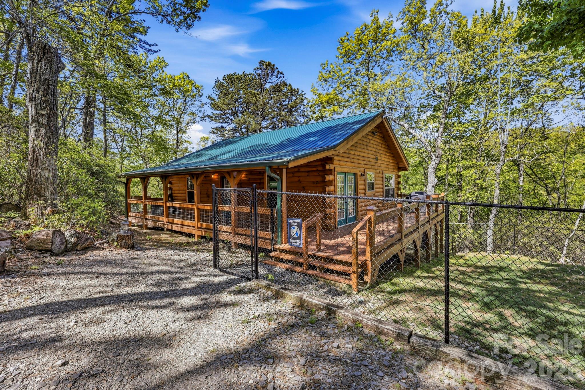 20 Laurel Cottage Lane — Black Mountain