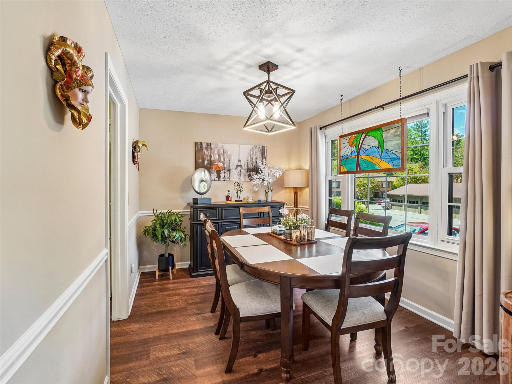 1737 Haywood Manor Road #B — Hendersonville