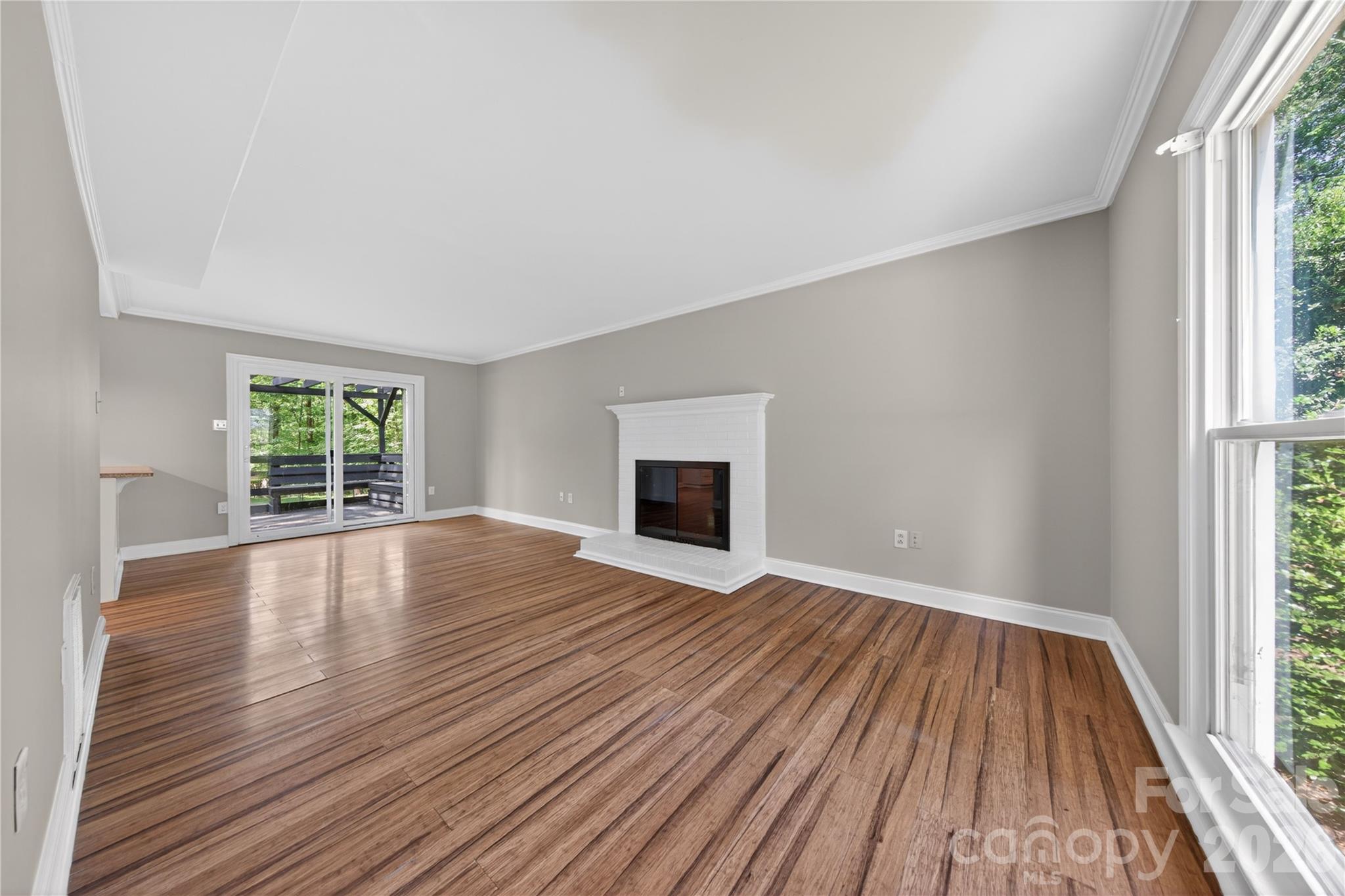 7942 Surreywood Place — Charlotte