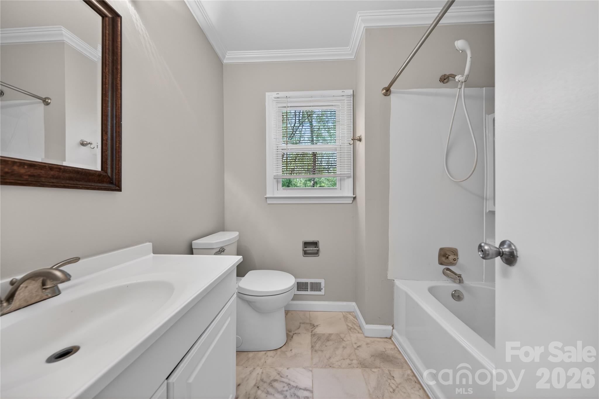 7942 Surreywood Place — Charlotte