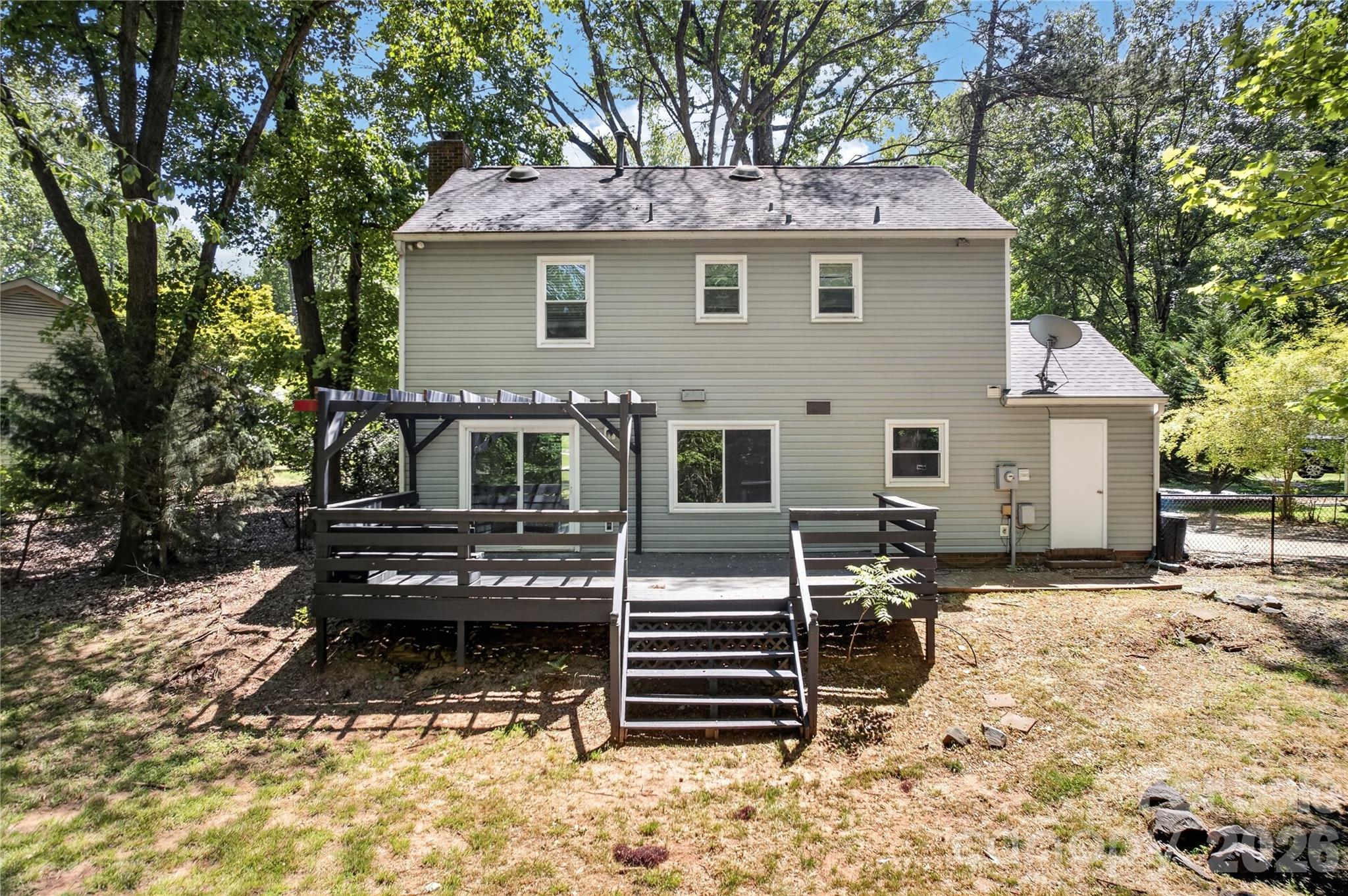 7942 Surreywood Place — Charlotte