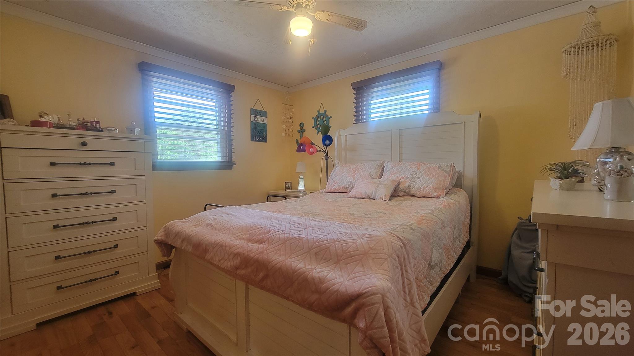 1082 Maple Street — Granite Falls