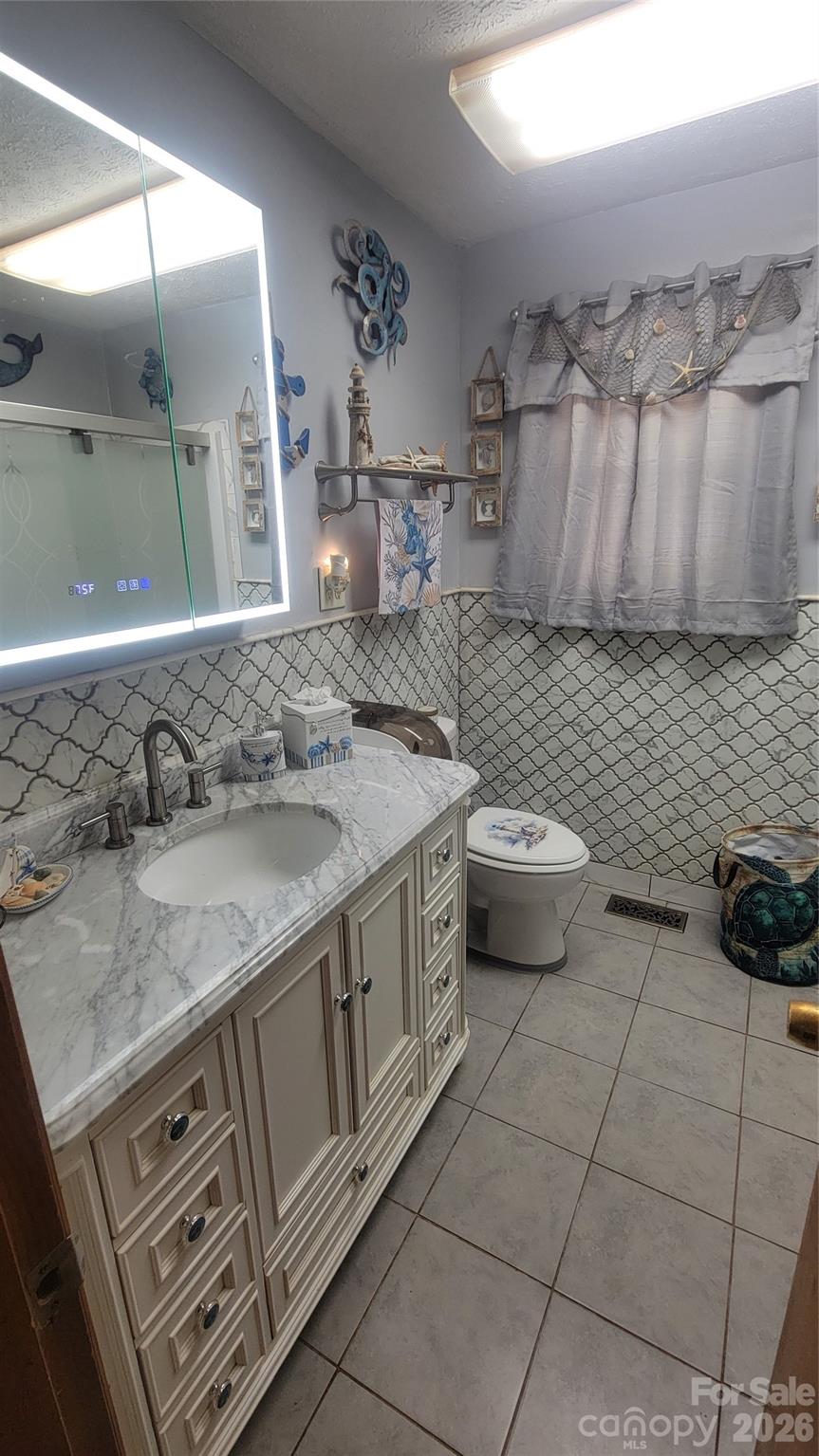 1082 Maple Street — Granite Falls