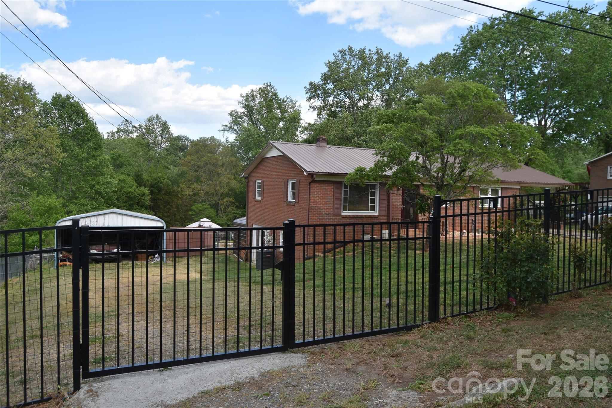 1082 Maple Street — Granite Falls