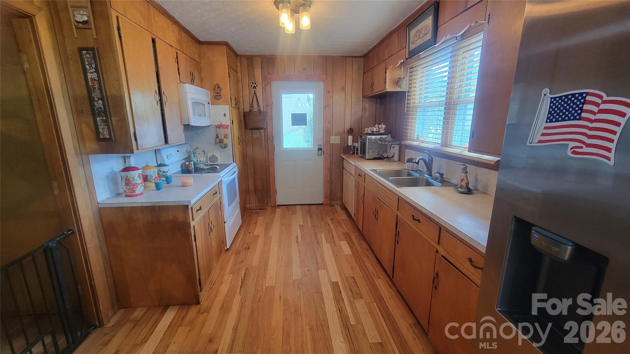 1082 Maple Street — Granite Falls