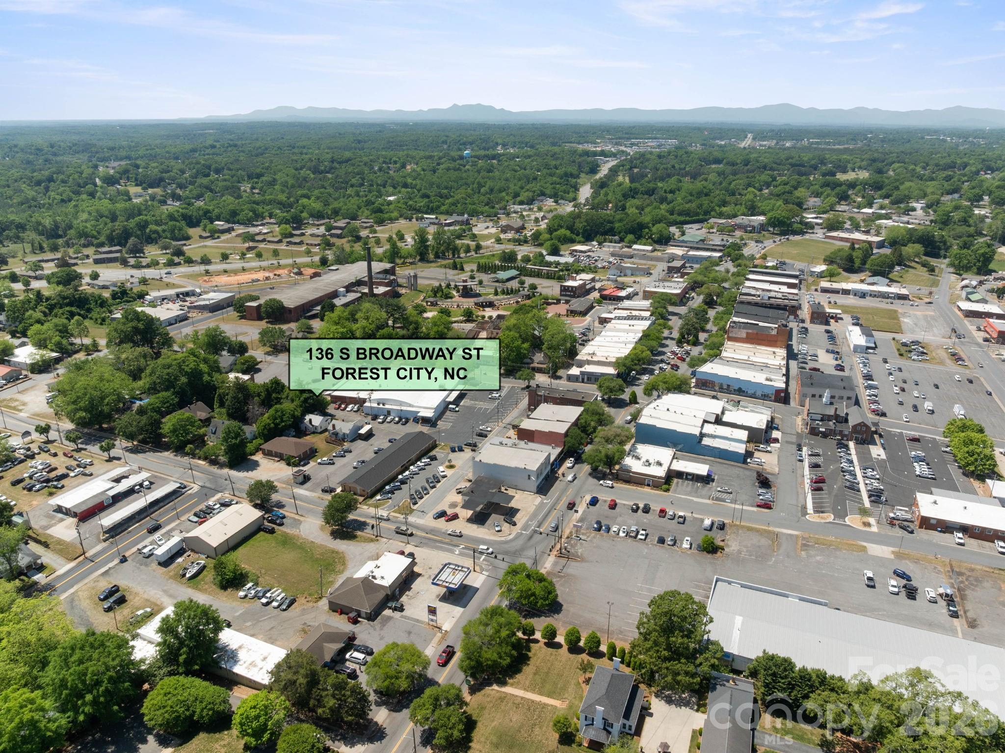 136 S Broadway Street — Forest City