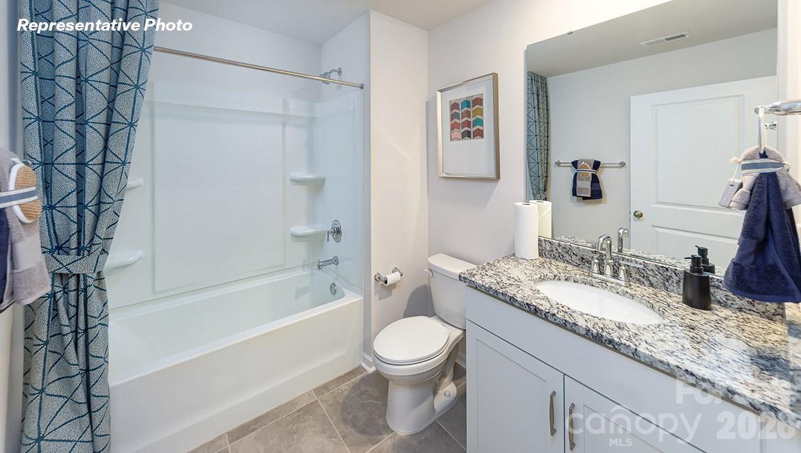 1220 White Birch Avenue — Huntersville