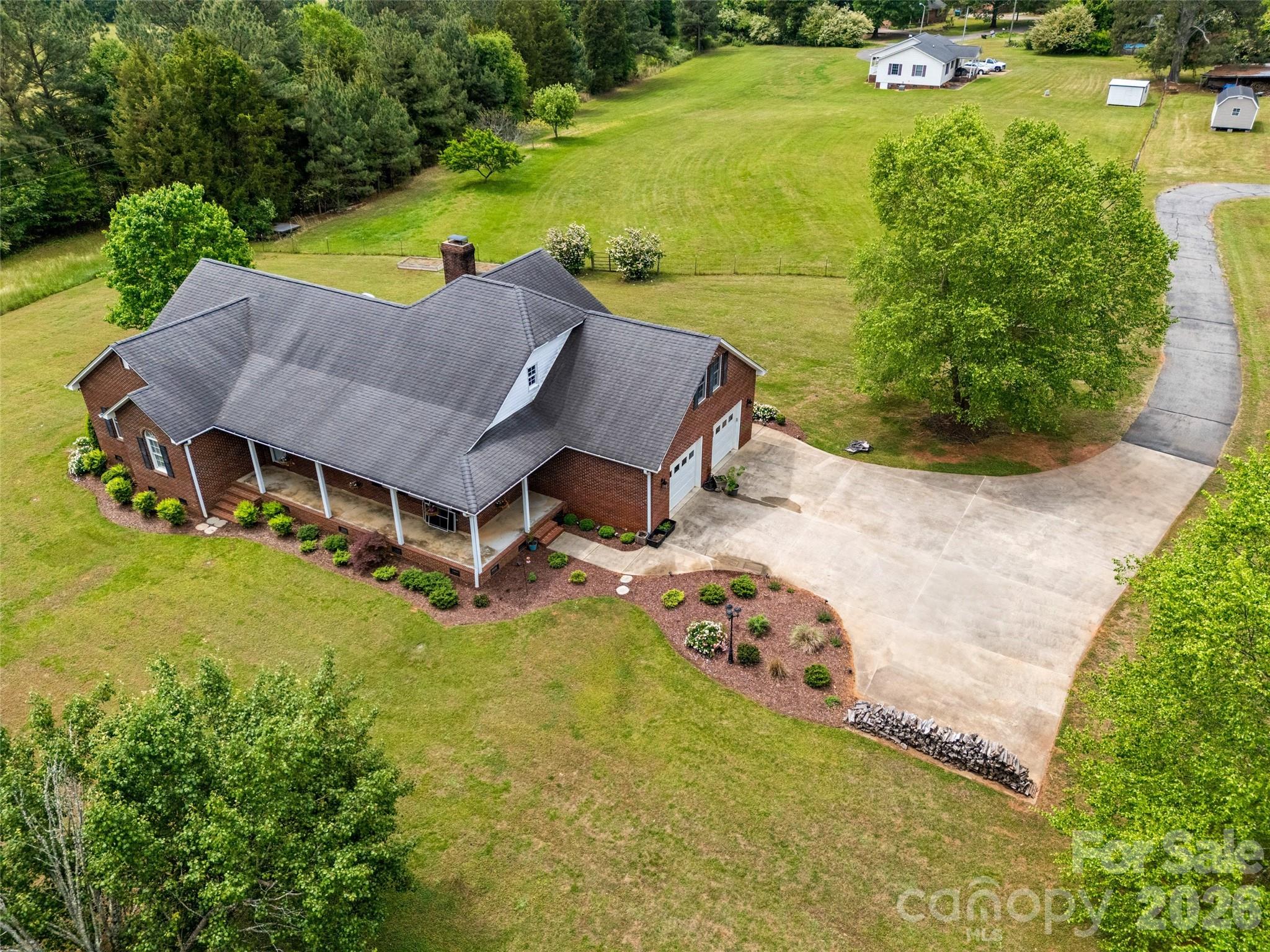 738 Costner School Road — Bessemer City