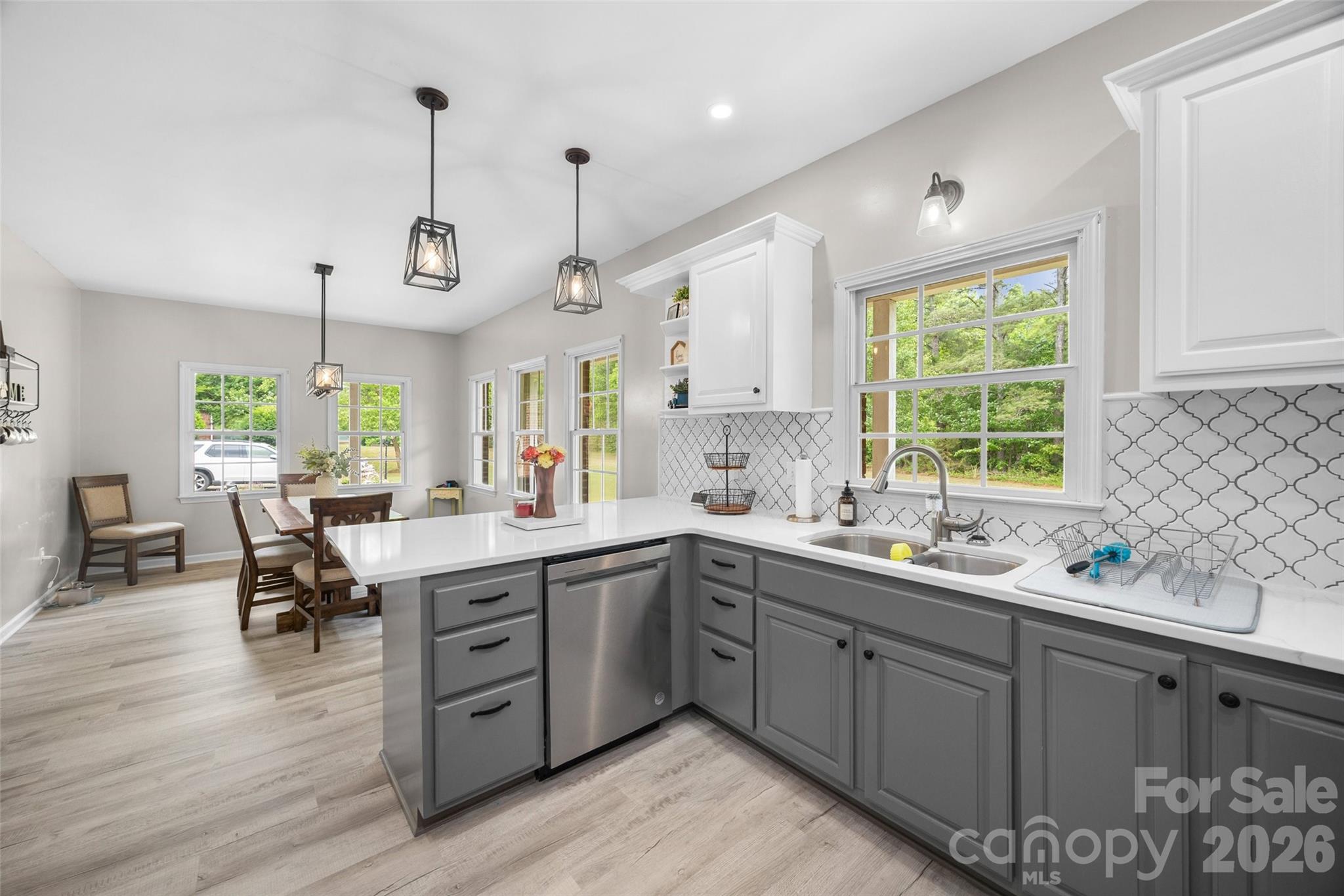 738 Costner School Road — Bessemer City
