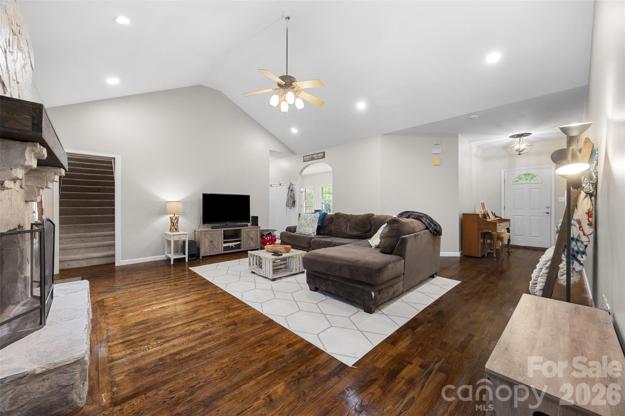 738 Costner School Road — Bessemer City