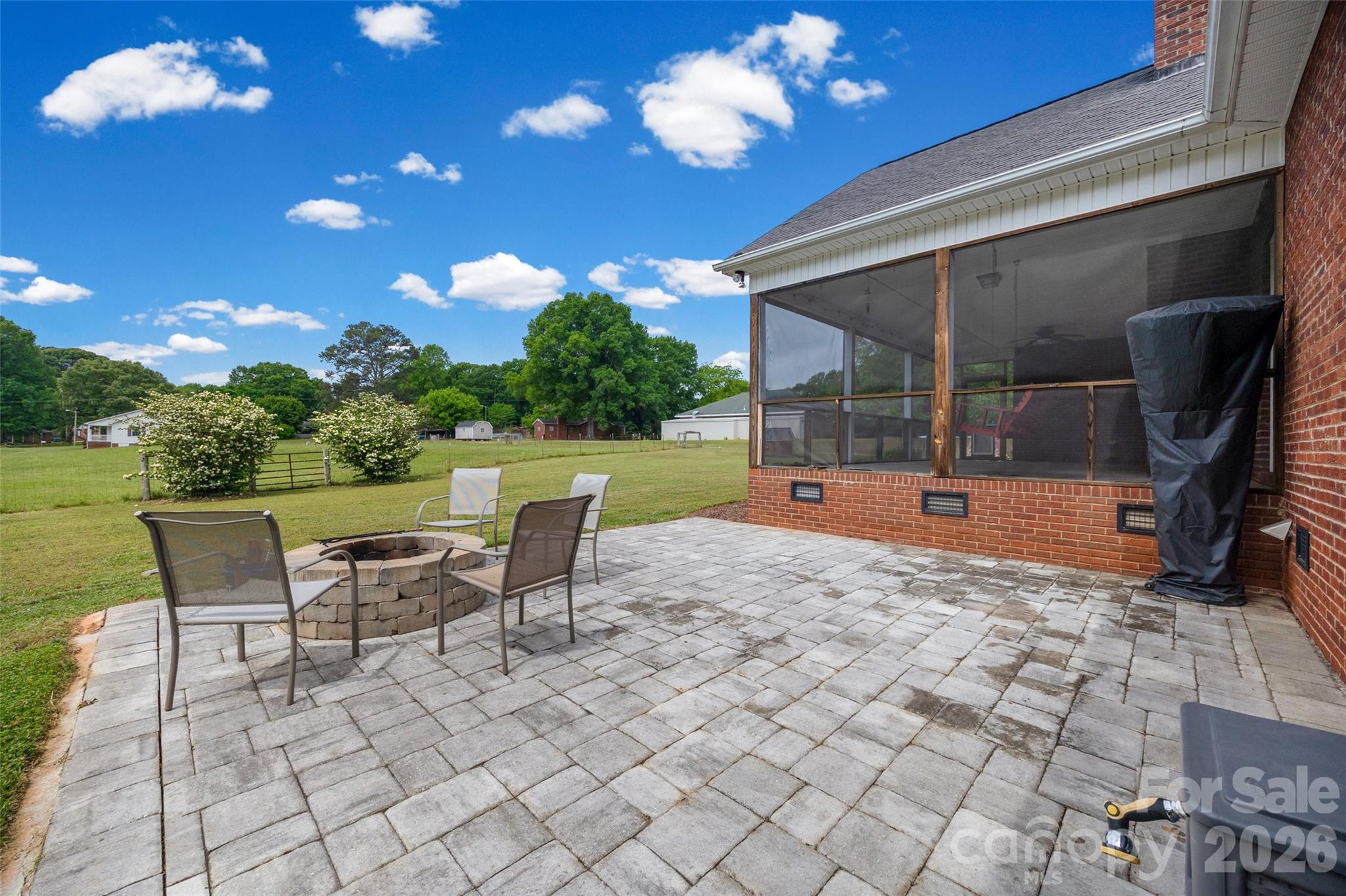 738 Costner School Road — Bessemer City