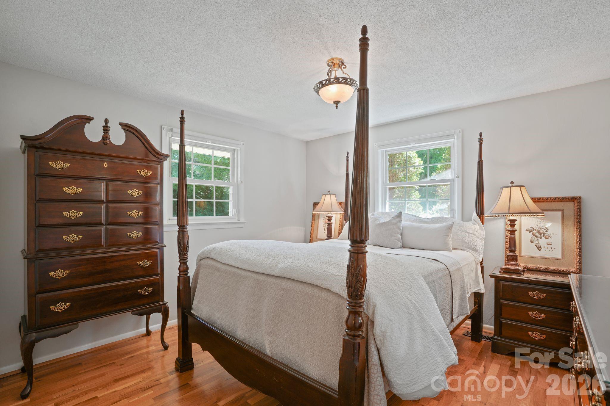 3328 Sulphur Springs Road NE — Hickory