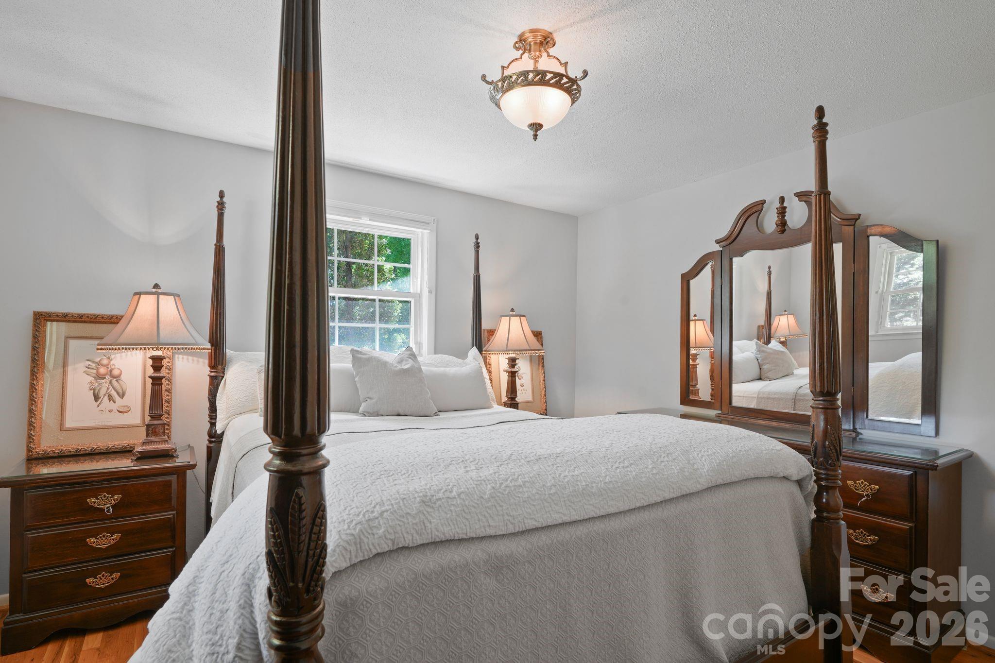 3328 Sulphur Springs Road NE — Hickory
