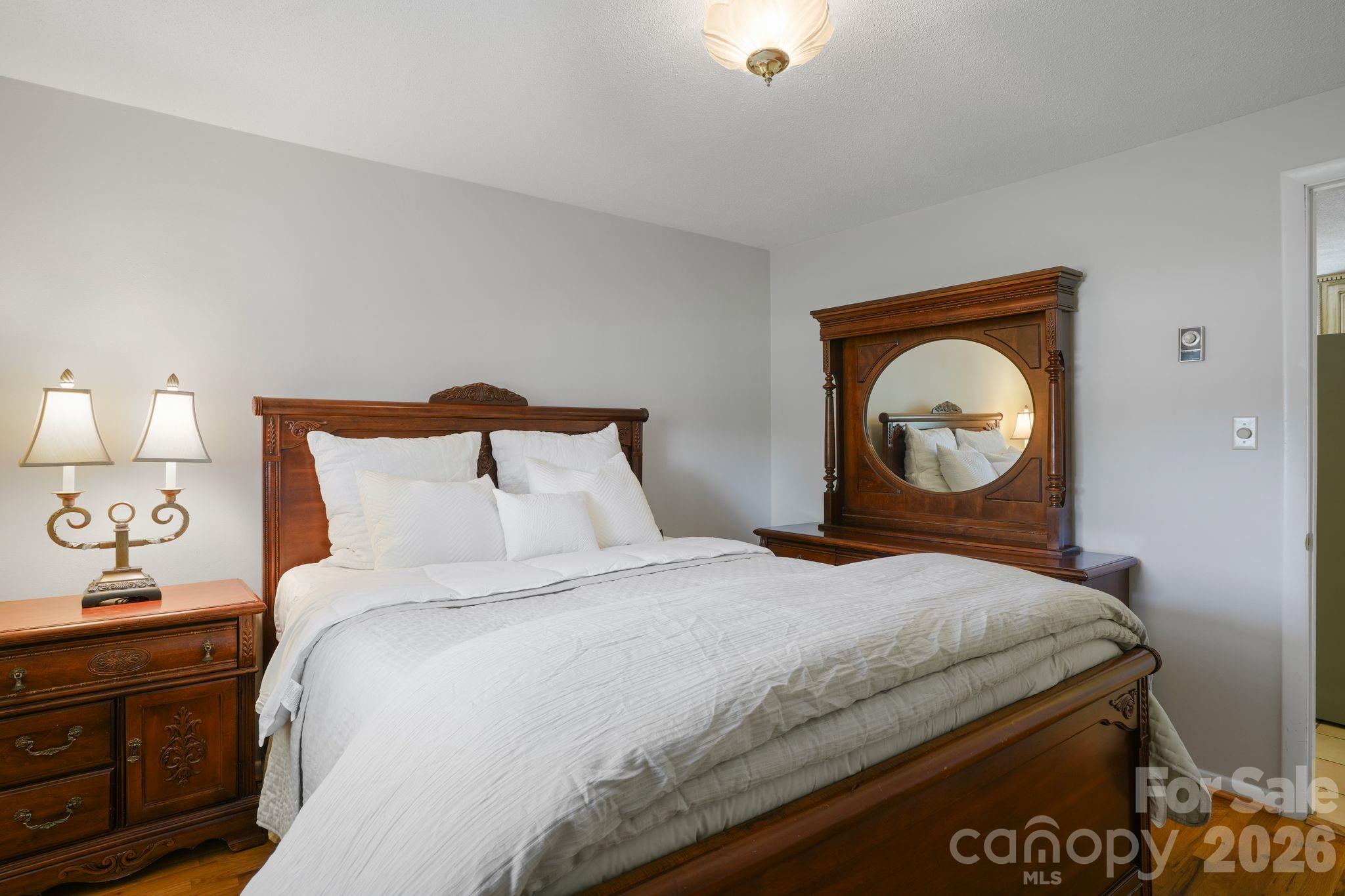 3328 Sulphur Springs Road NE — Hickory