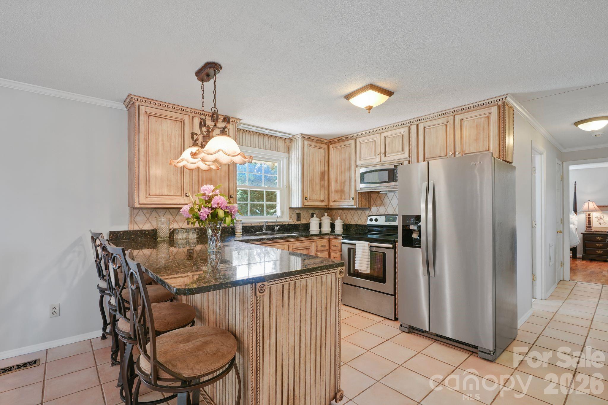 3328 Sulphur Springs Road NE — Hickory