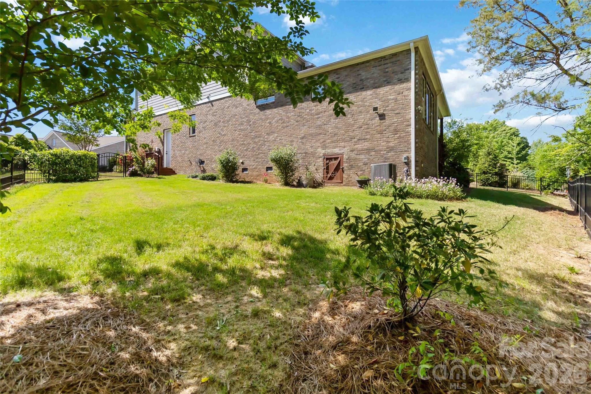 1124 Greenbridge Drive — Matthews