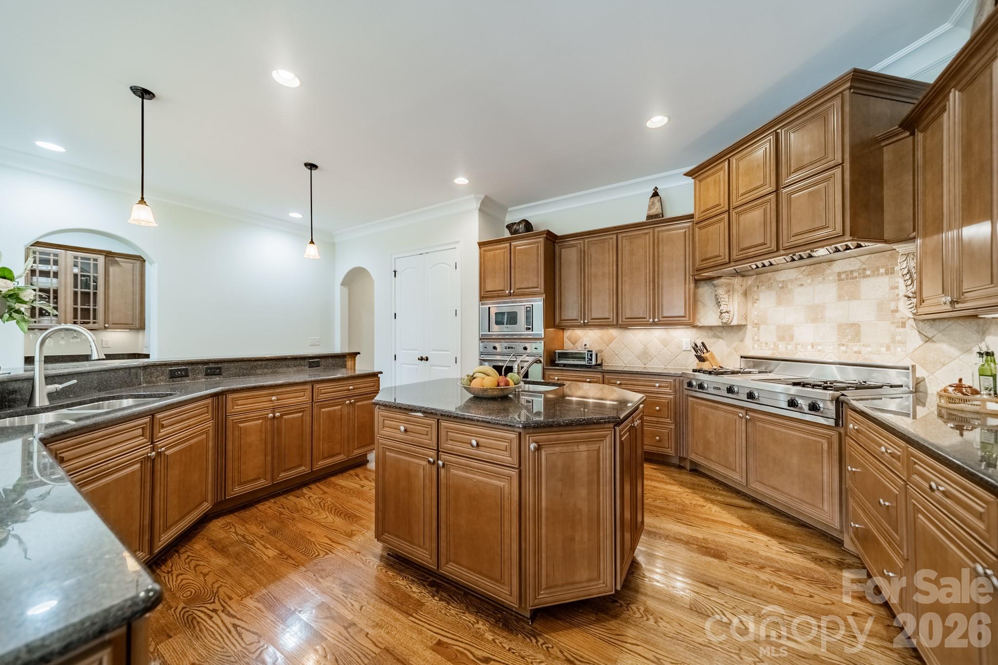 602 Beauhaven Lane — Waxhaw