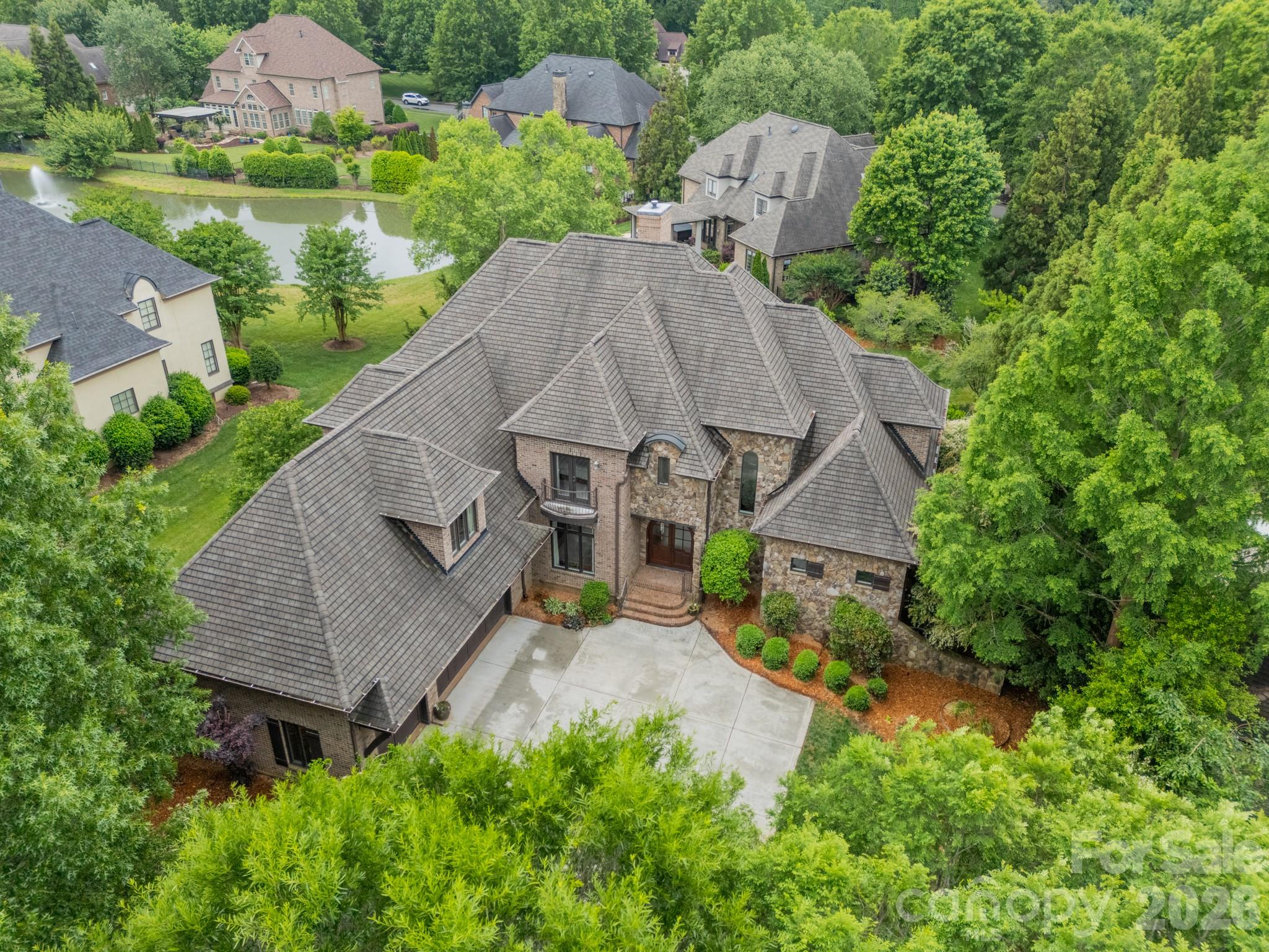 602 Beauhaven Lane — Waxhaw
