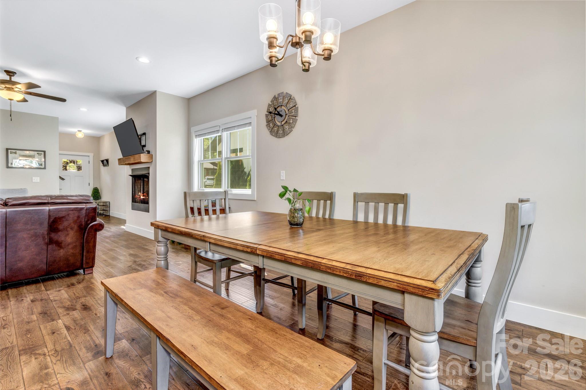 116 Craggy Street — Black Mountain