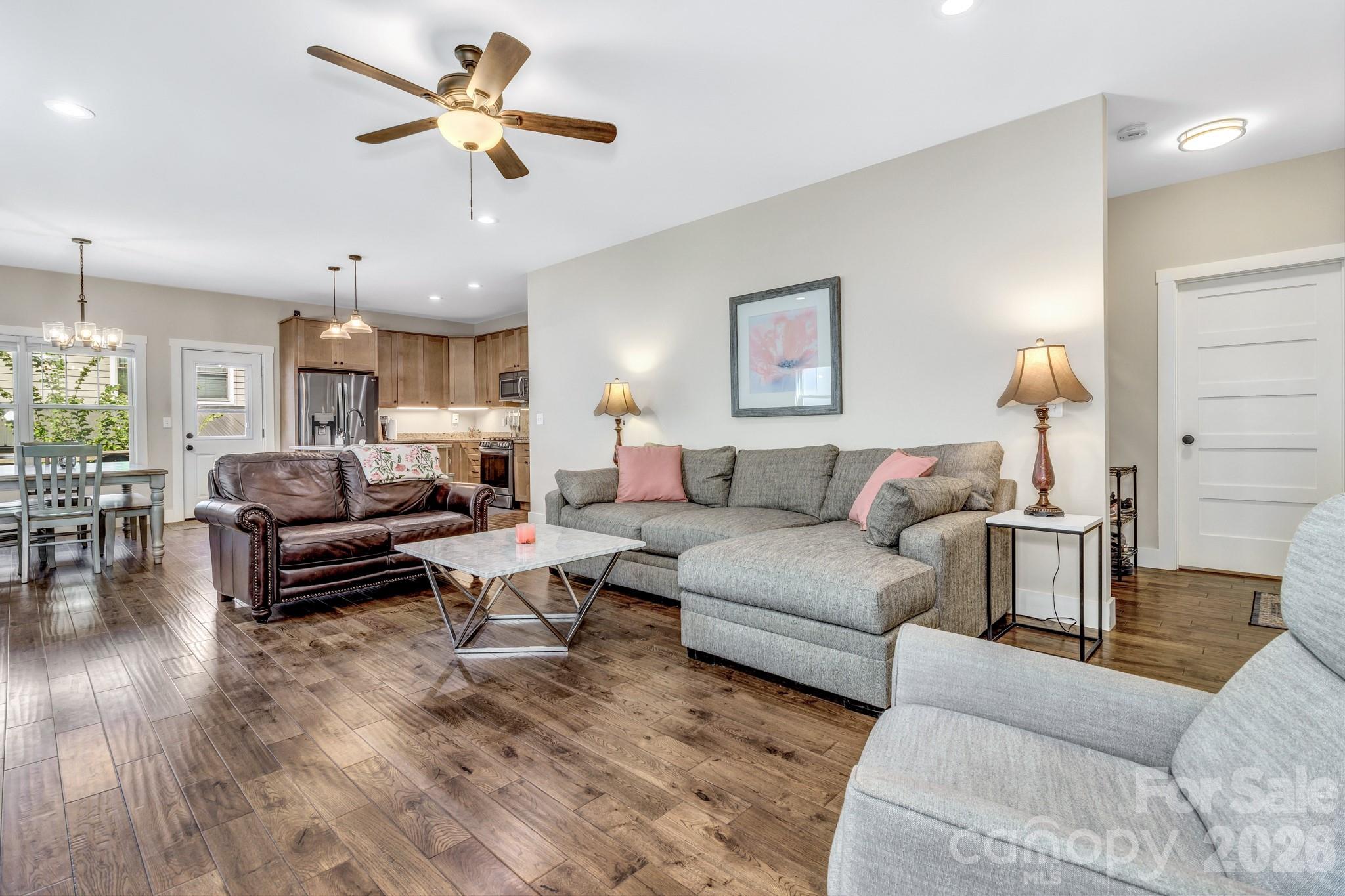 116 Craggy Street — Black Mountain
