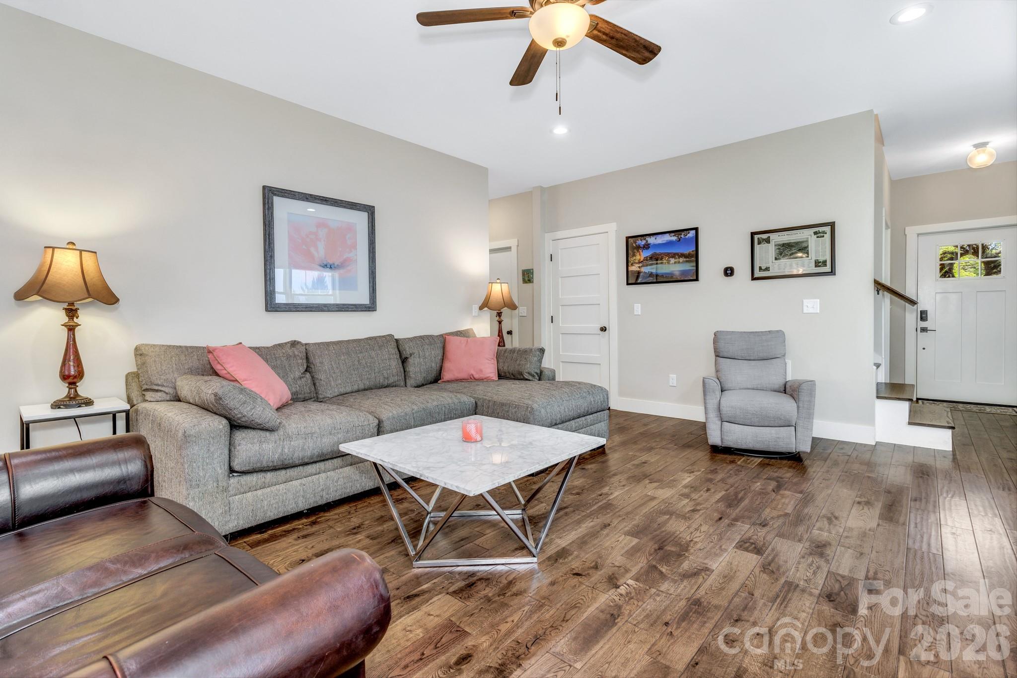 116 Craggy Street — Black Mountain