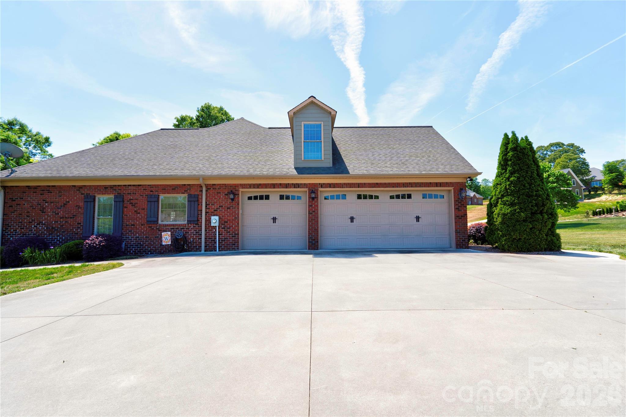 207 Cross Creek Drive — Cherryville