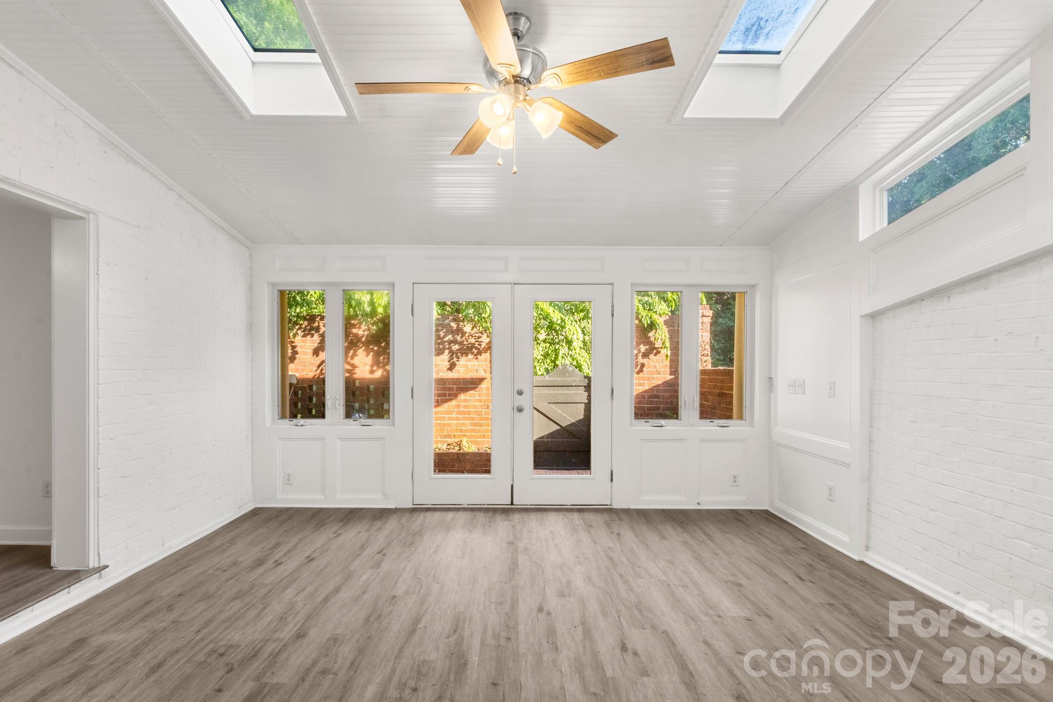 6748 Constitution Lane — Charlotte