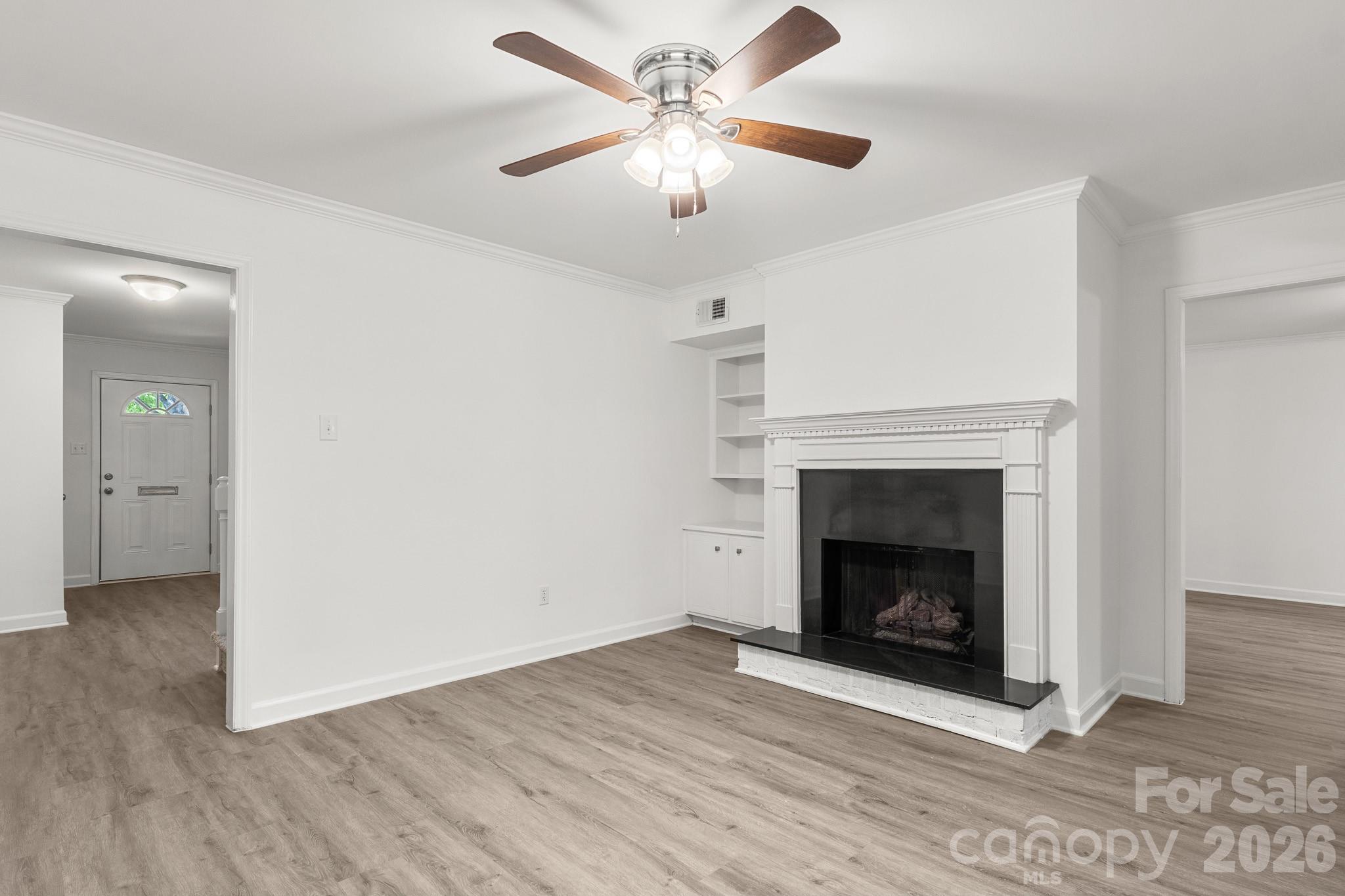 6748 Constitution Lane — Charlotte
