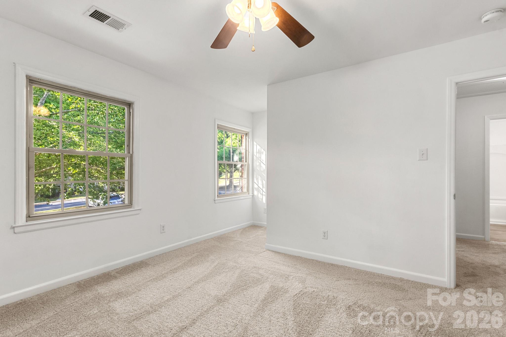 6748 Constitution Lane — Charlotte