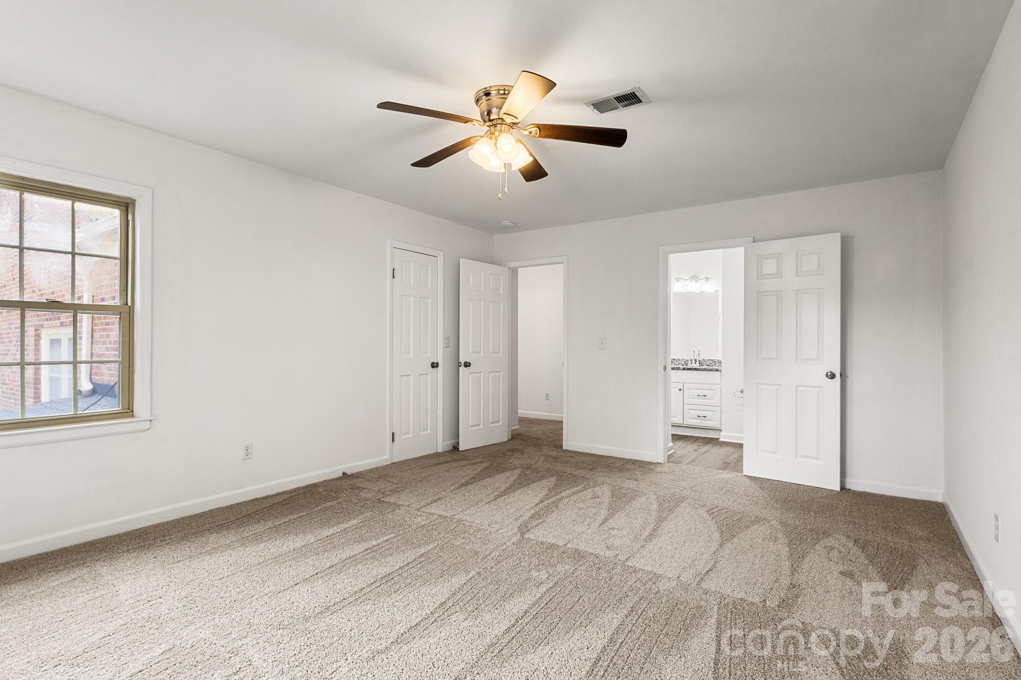 6748 Constitution Lane — Charlotte