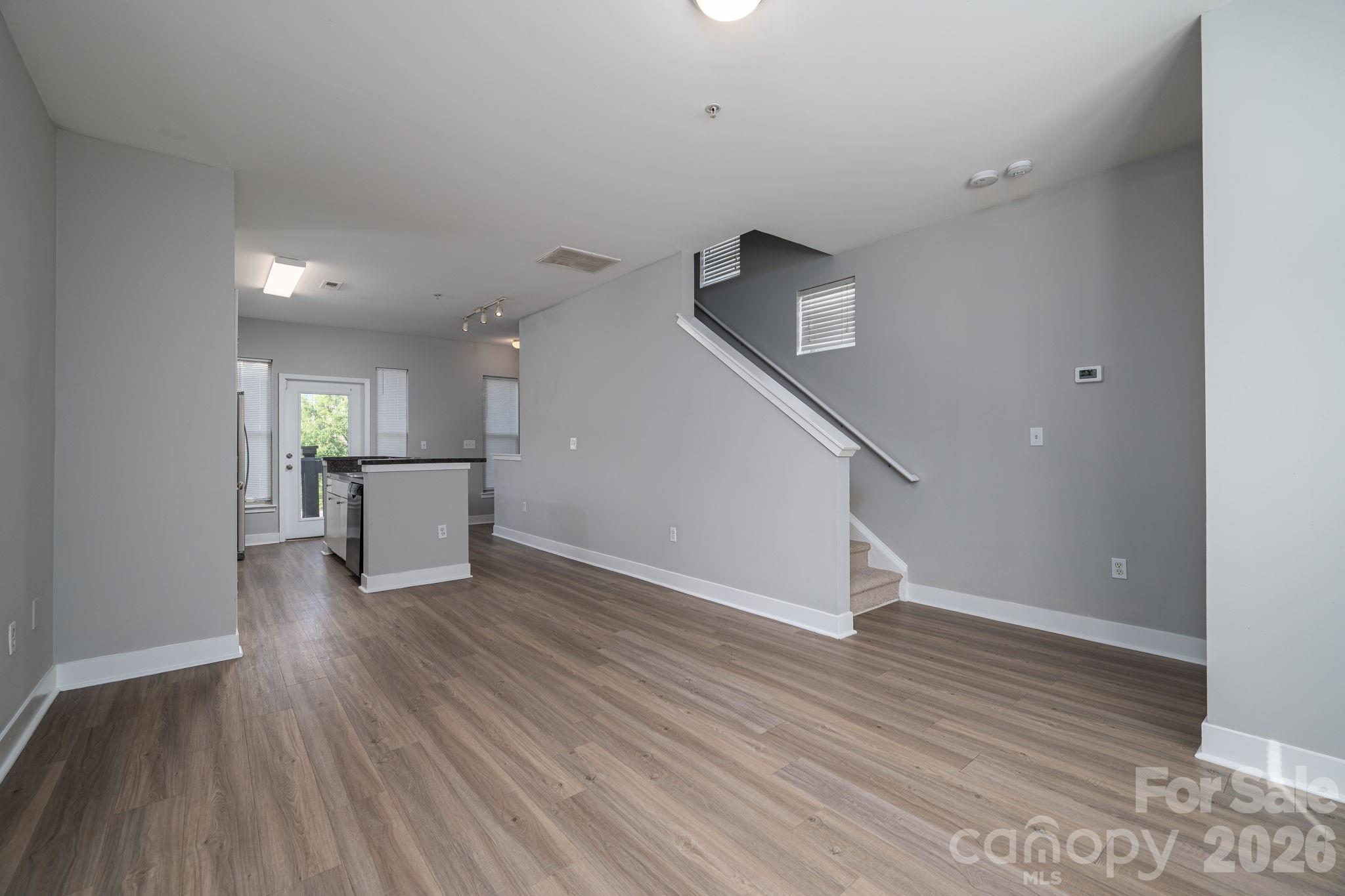 1012 Skyline View Way — Charlotte